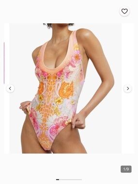 River Island Paisley Scoop Neck
One-Piece Swimsuit size 12